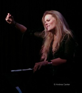 Tierney Sutton,  © Andrea Canter